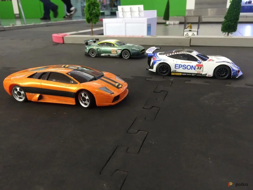 Возьмите Трассы с радиоуправляемыми машинками Mini-Z напрокат (Фото 1) в Москве