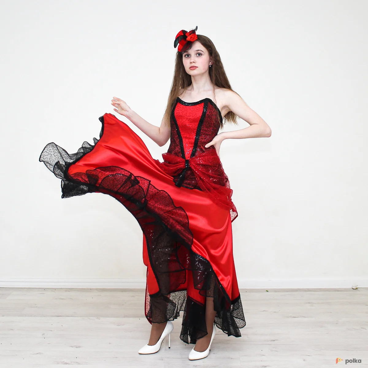 Возьмите Танцовщица кабаре напрокат (Фото 1) В Нижнем Новгороде