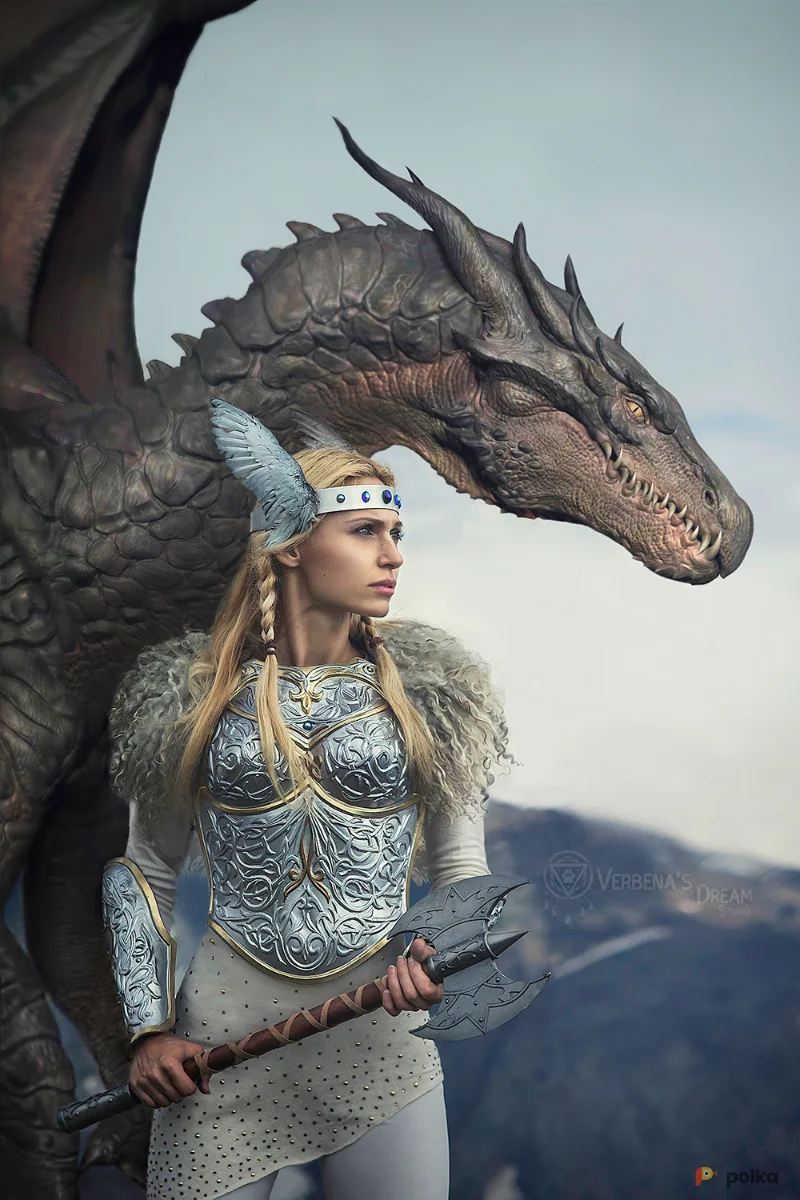 Возьмите Женские доспехи белый костюм северной воительницы Валькирии Ангела  амазонки рыцаря напрокат (Фото 1) в Москве