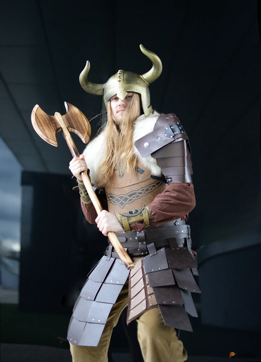 Возьмите Костюм викинга мужской Рагнар напрокат (Фото 1) в Москве