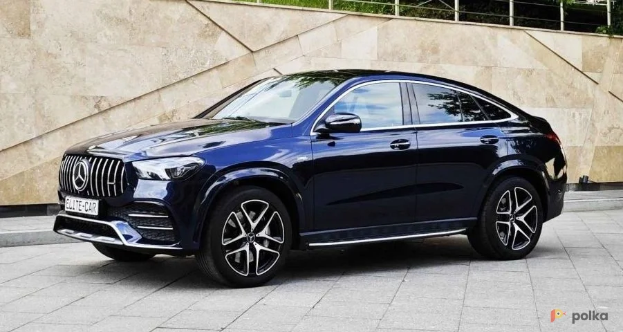Возьмите Mercedes-Benz GLE Coupe 53 AMG напрокат (Фото 1) в Москве