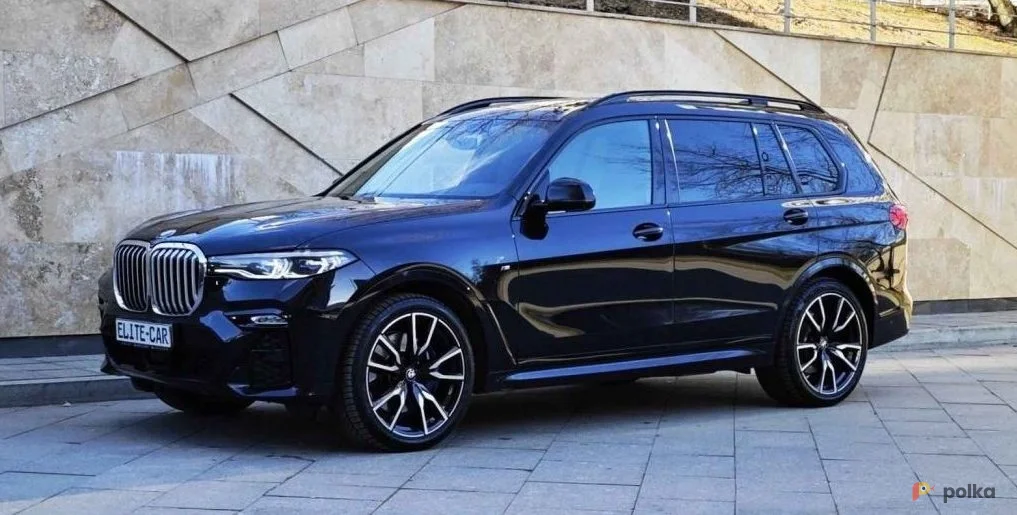 Возьмите  BMW X7 30d M Sport PRO напрокат (Фото 1) в Москве
