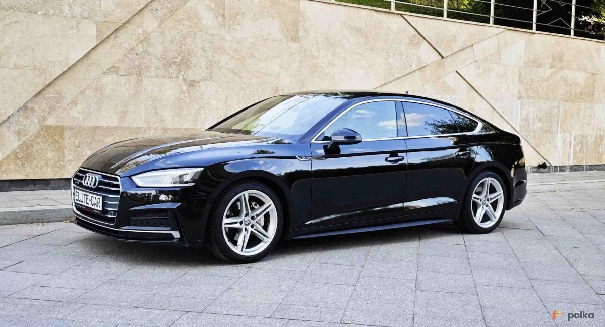 Возьмите Audi A5 2.0d Sportback S-line  напрокат (Фото 1) в Москве