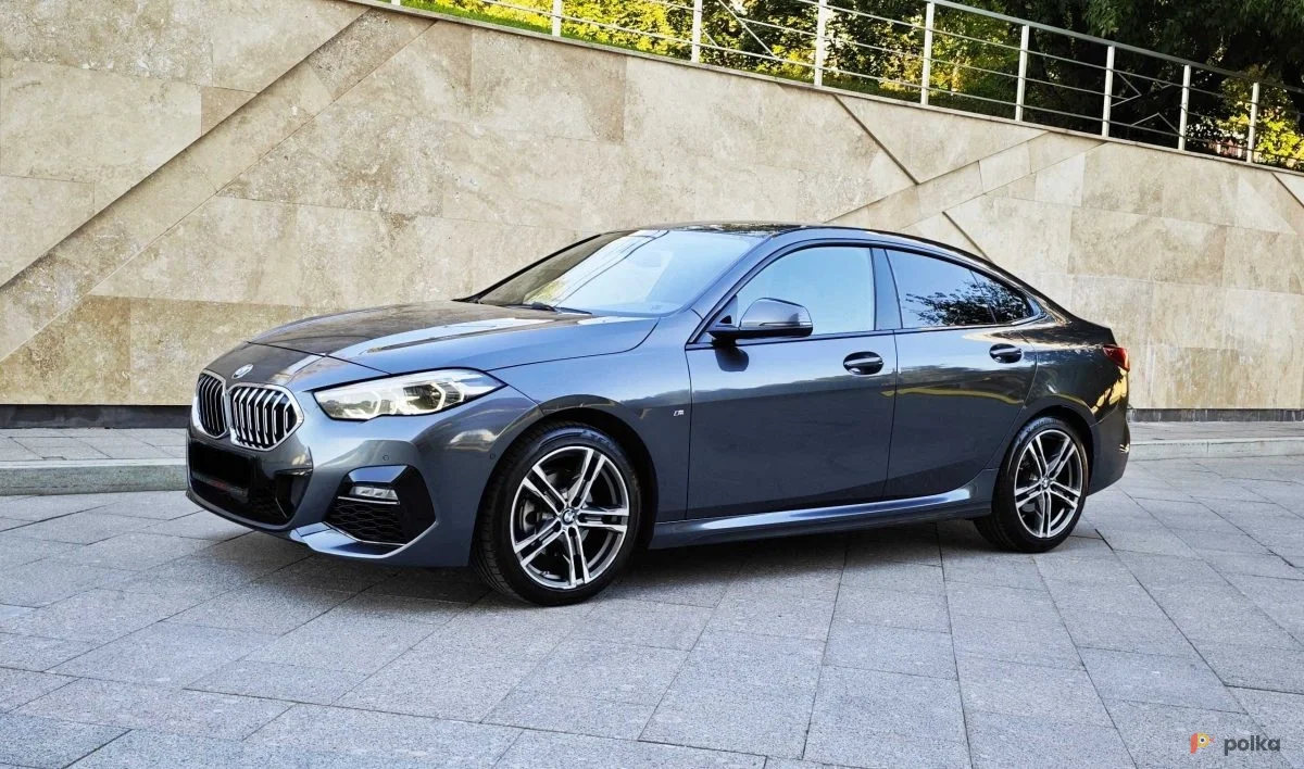 Возьмите BMW 218i напрокат (Фото 1) в Москве