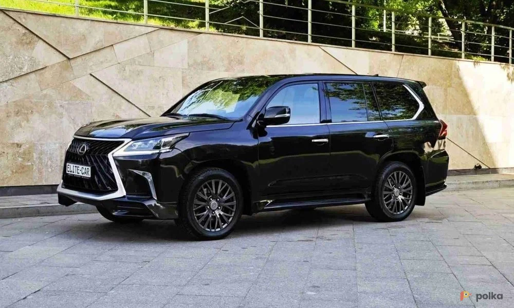 Возьмите Lexus LX 450d напрокат (Фото 1) в Москве