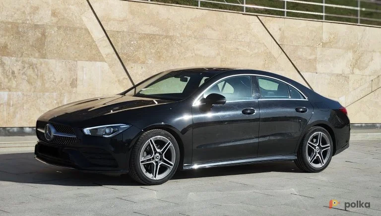 Возьмите Mercedes-Benz СLA200  Sport напрокат (Фото 1) в Москве