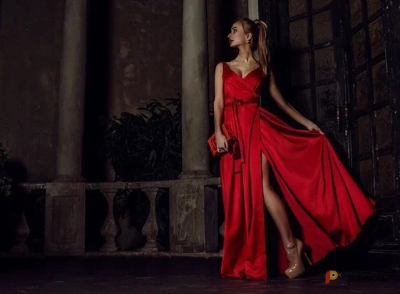 Возьмите Платье  напрокат (Фото 1) в Москве