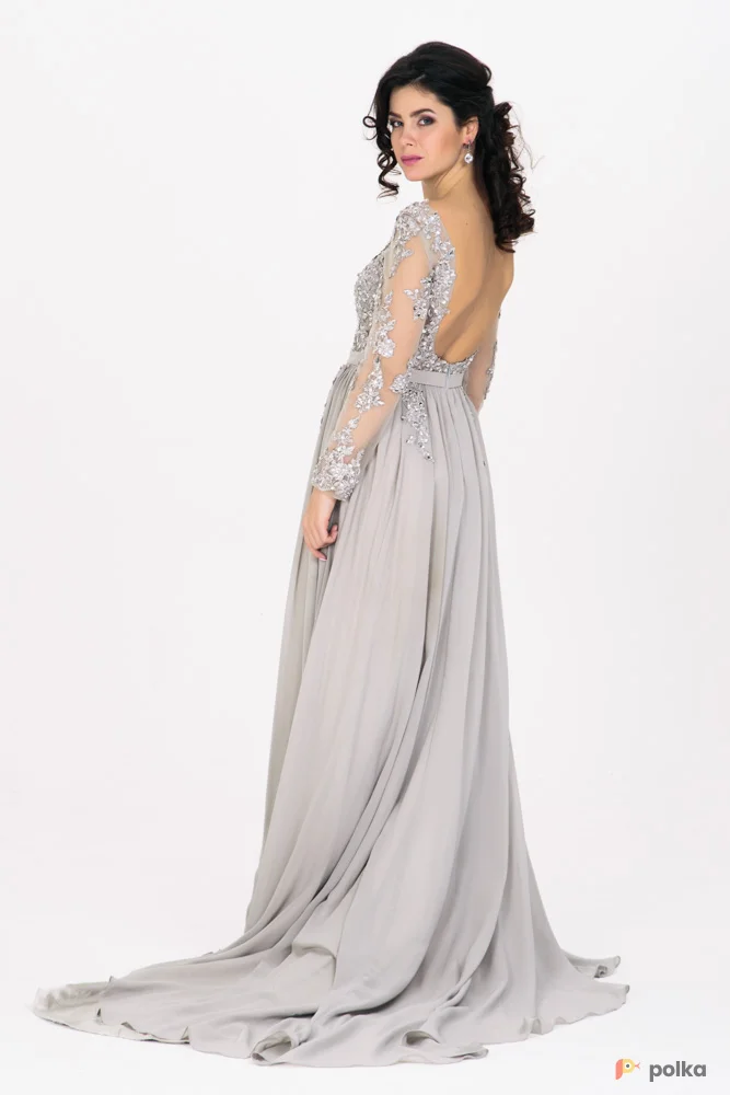 Возьмите Серое платье со шлейфом Great Joanne напрокат (Фото 1) в Москве
