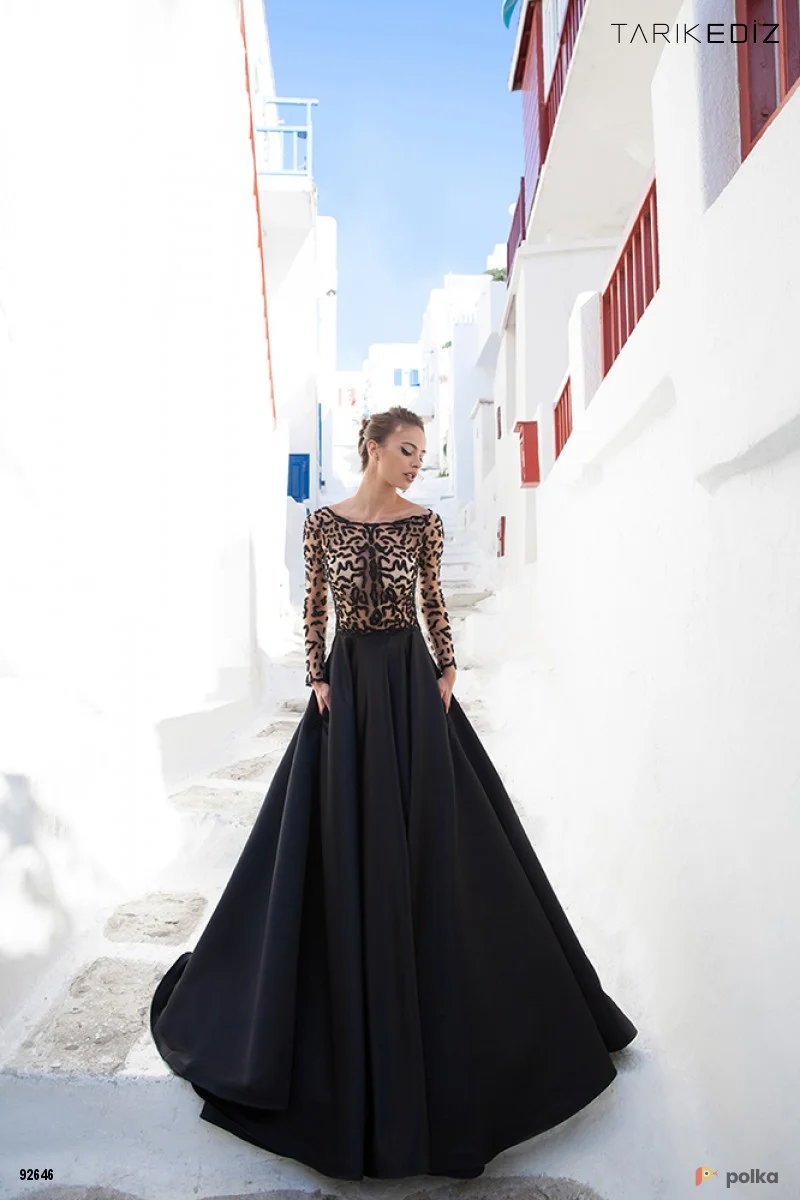 Возьмите Платье Tarik Ediz напрокат (Фото 1) в Москве