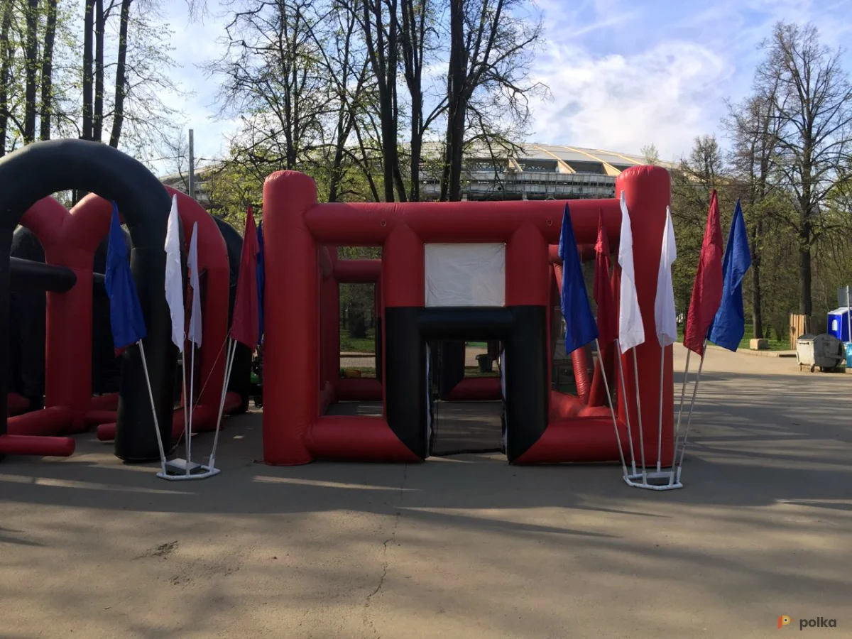 Возьмите Комплект флаговая конструкция (костер) 6 напрокат (Фото 1) в Москве