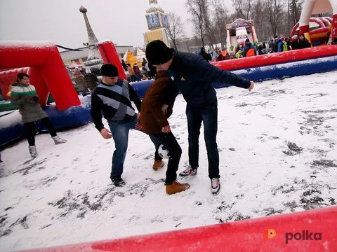 Возьмите Скользкий Футбол напрокат (Фото 1) в Москве