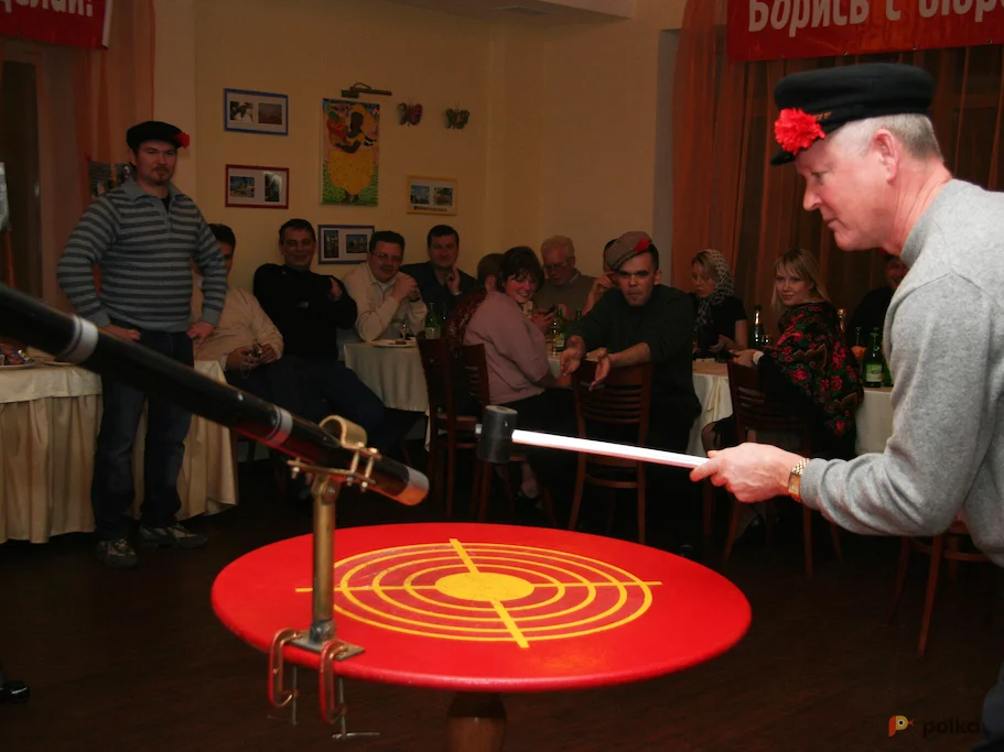 Возьмите Неуловимый мяч напрокат (Фото 1) в Москве