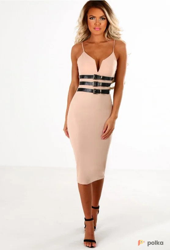 Возьмите Платье миди с тремя ремешками поясами ремнями пудровое розовое до колена женское летнее напрокат (Фото 1) в Москве