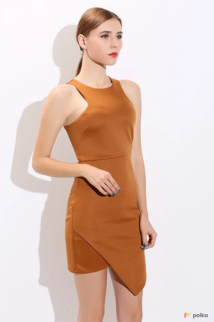 Возьмите Рыжее платье асимметричное женское короткое мини без рукавов летнее напрокат (Фото 1) в Москве