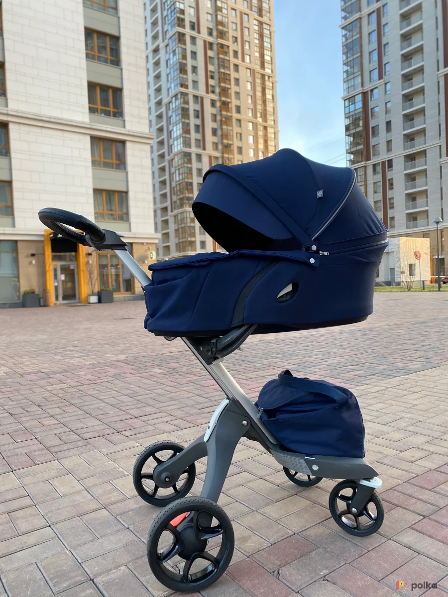 Возьмите Коляска Stokke Xplory v5 (12 кг) напрокат (Фото 1) в Москве