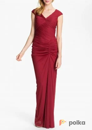 Возьмите Платье Adrianna Papell Red Ruched Mesh Gown Размеры 44, 46, 48 напрокат (Фото 1) в Москве