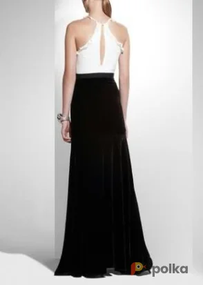 Возьмите Платье BCBGMAXAZRIA B&W Ruffle Velour Gown Размеры 40, 42, 44, 48 напрокат (Фото 1) в Москве