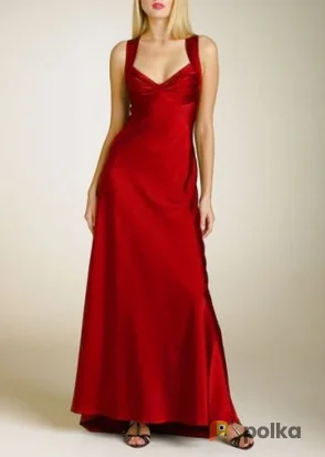 Возьмите Платье Calvin Klein Red Long Formal Dress Размеры 42, 44, 48 напрокат (Фото 1) в Москве