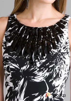 Возьмите Платье Carmen Marc Valvo BlackWhite Twill Cocktail Размер 46 напрокат (Фото 1) в Москве