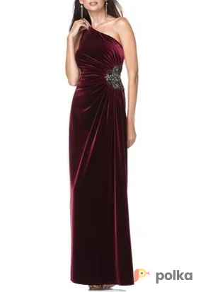 Возьмите Платье Js boutique Red Velour Gown Размер 46 напрокат (Фото 1) в Москве