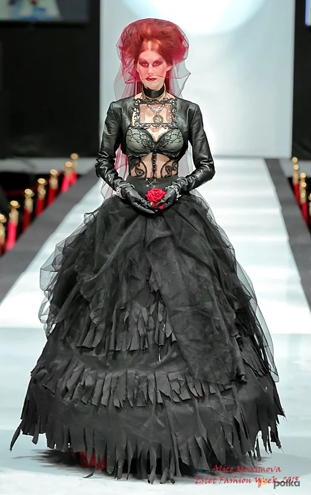 Возьмите Костюмы Готика напрокат (Фото 1) в Москве