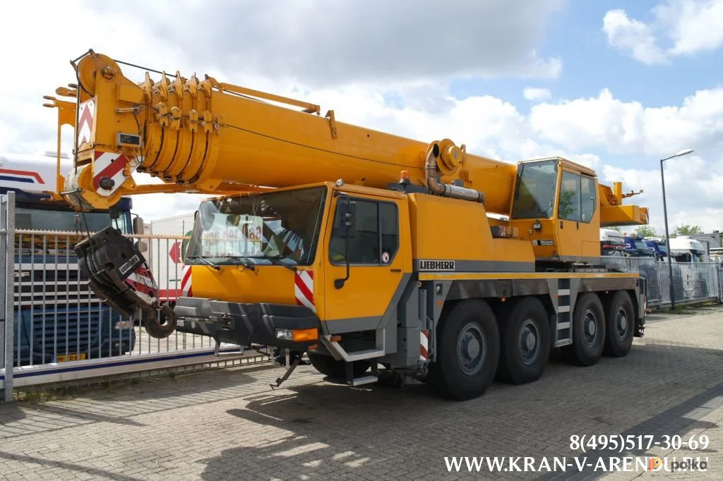 Возьмите Автокран Liebherr LTM 1080 (80 тонн) напрокат (Фото 1) в Москве
