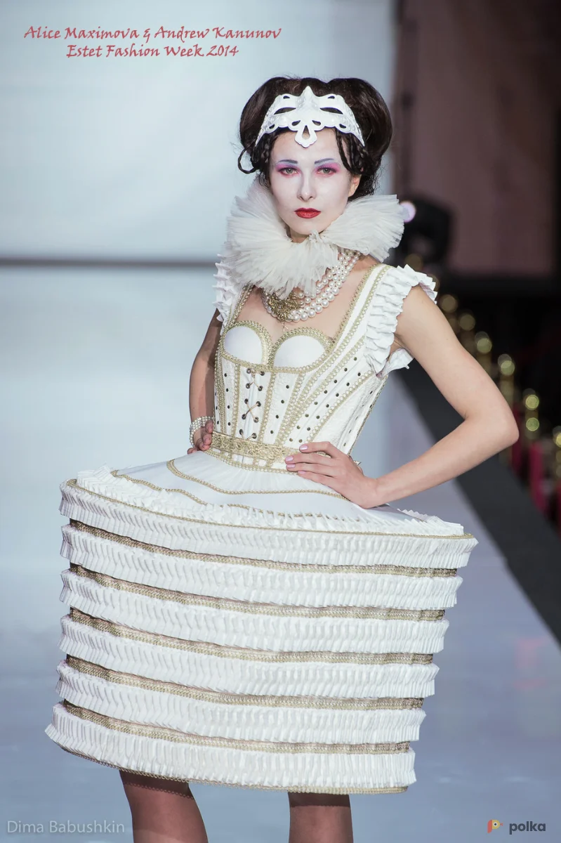 Возьмите Платье Историческое Барокко 17 и 18 век напрокат (Фото 1) в Москве