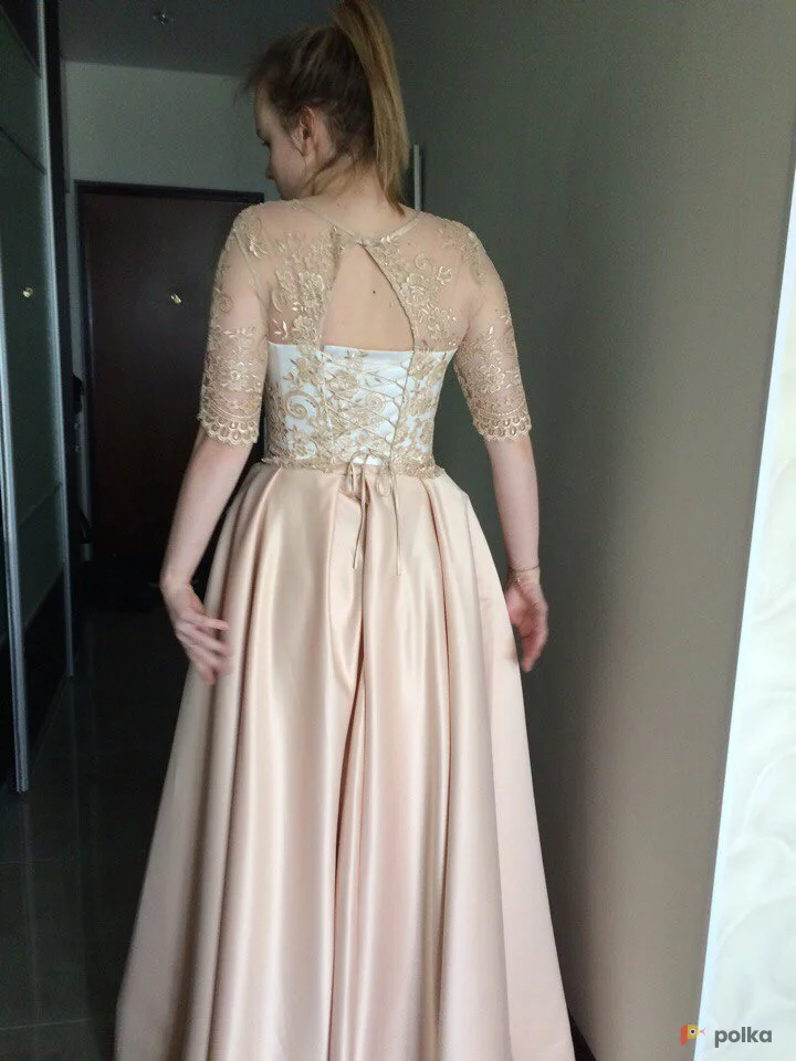 Возьмите Платье  напрокат (Фото 1) в Москве