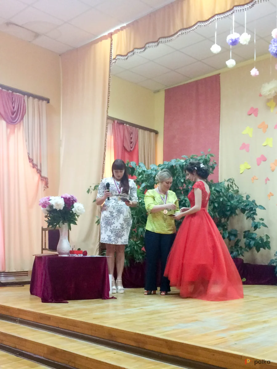 Возьмите Выпускное платье напрокат (Фото 1) в Санкт-Петербурге