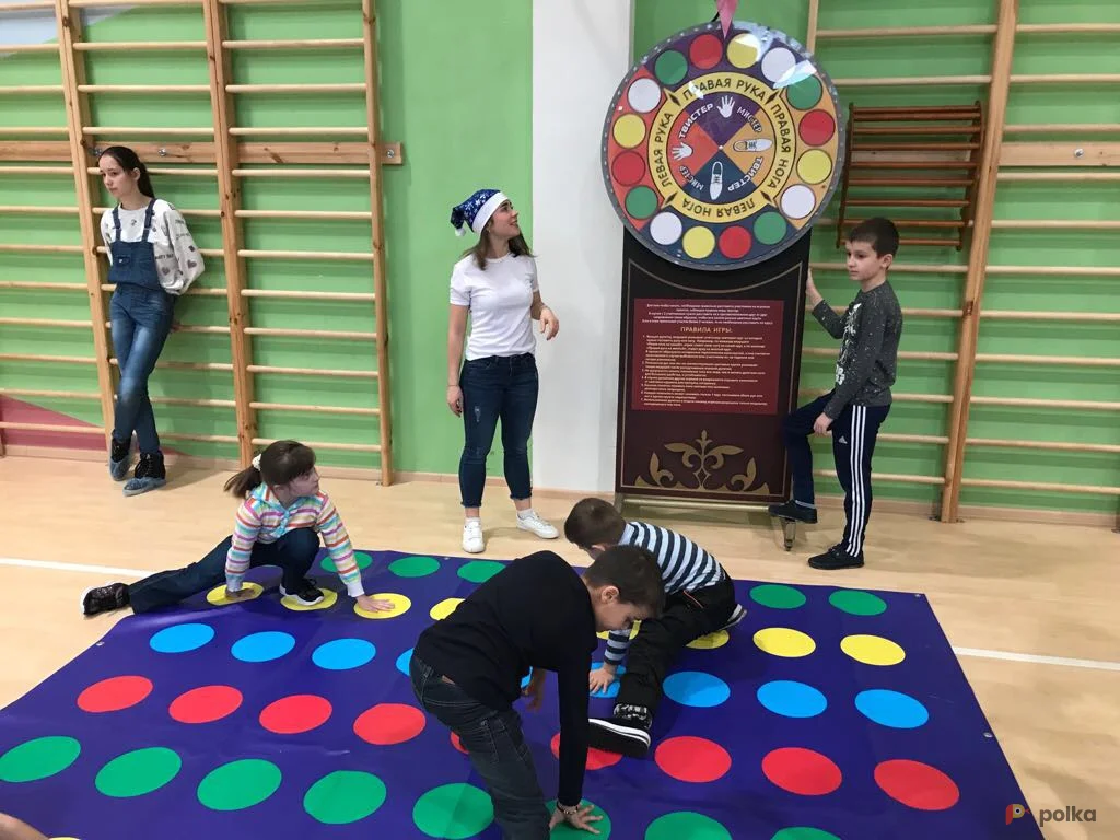 Возьмите Гигантский Твистер напрокат (Фото 1) в Москве