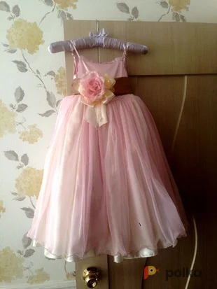 Возьмите Праздничное платье для фотосессии, свадьба или выпускного в детском саду напрокат (Фото 1) в Москве