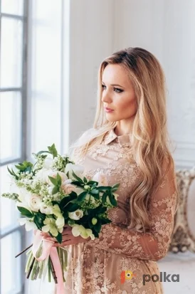 Возьмите Закрытое кружевное вечернее платье  напрокат (Фото 1) в Москве