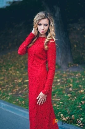 Возьмите Закрытое вечернее платье со шлефом напрокат (Фото 1) в Москве