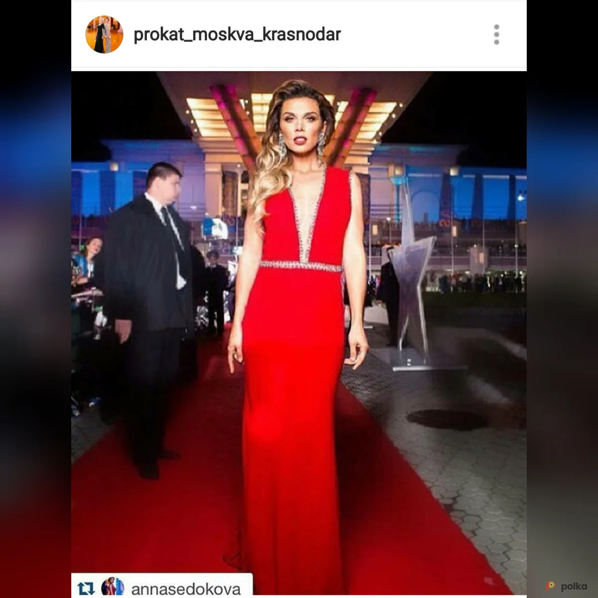 Возьмите Шикарное вечернее платье Tarik Ediz Couture напрокат (Фото 1) в Москве