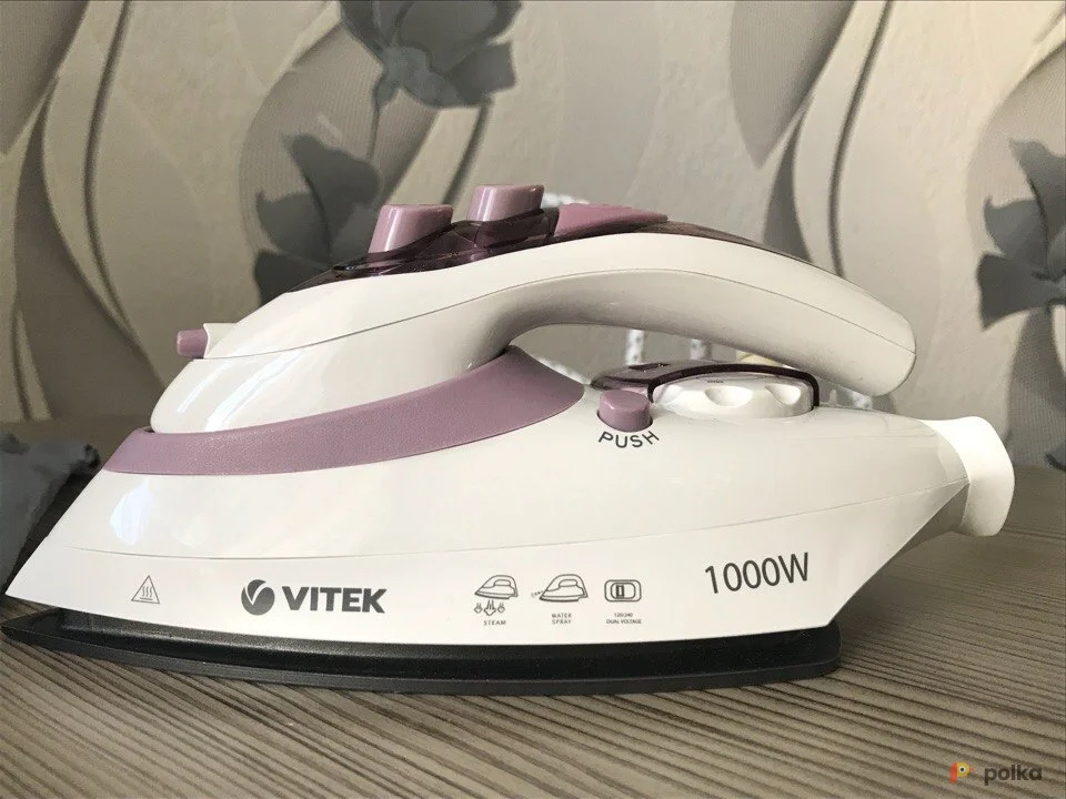 Возьмите Дорожный утюг VITEK VT-1227 напрокат (Фото 1) в Москве