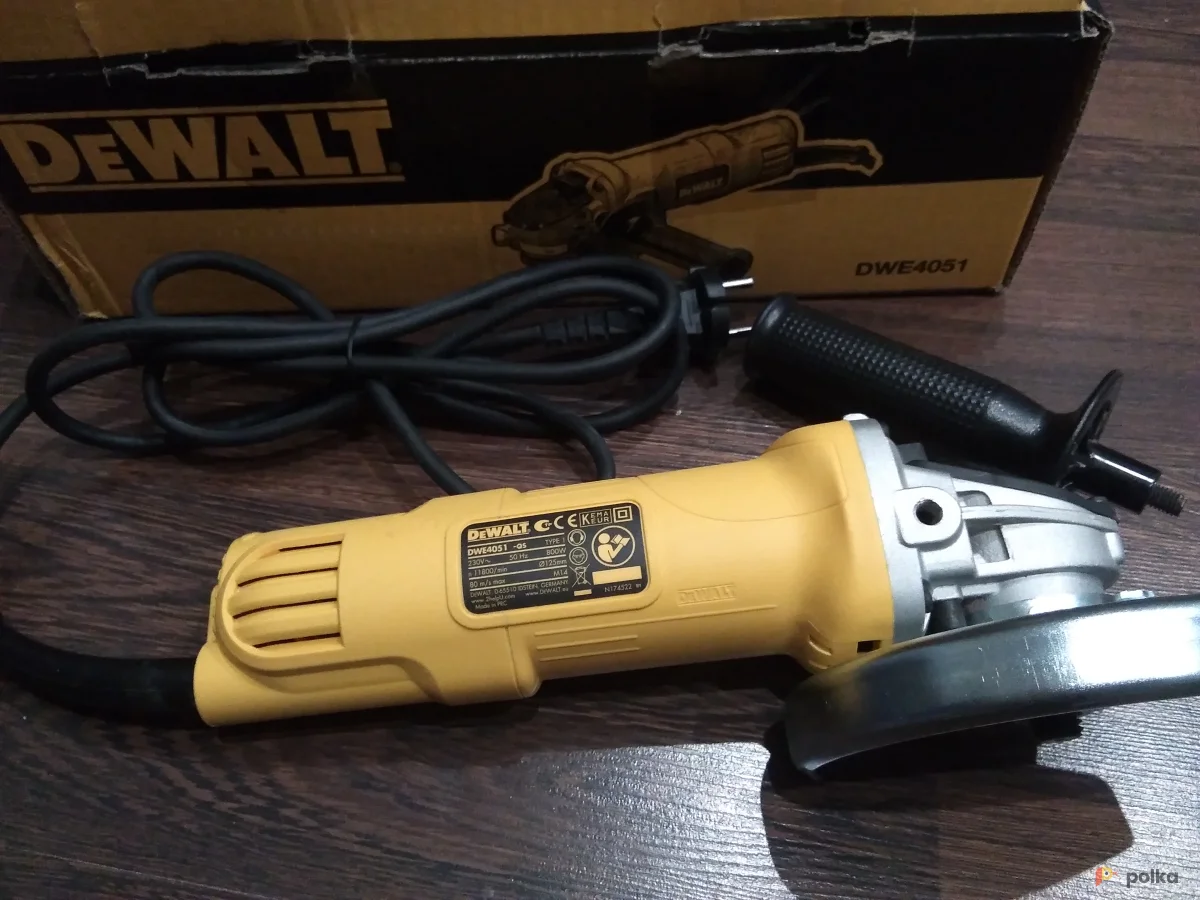 Возьмите  Болгарка УШМ DeWALT DWE4051 напрокат (Фото 1) в Москве