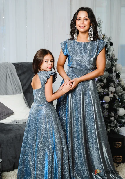 Возьмите Фэмили лук (family look) .Платья для мамы и дочки  напрокат (Фото 1) в Москве