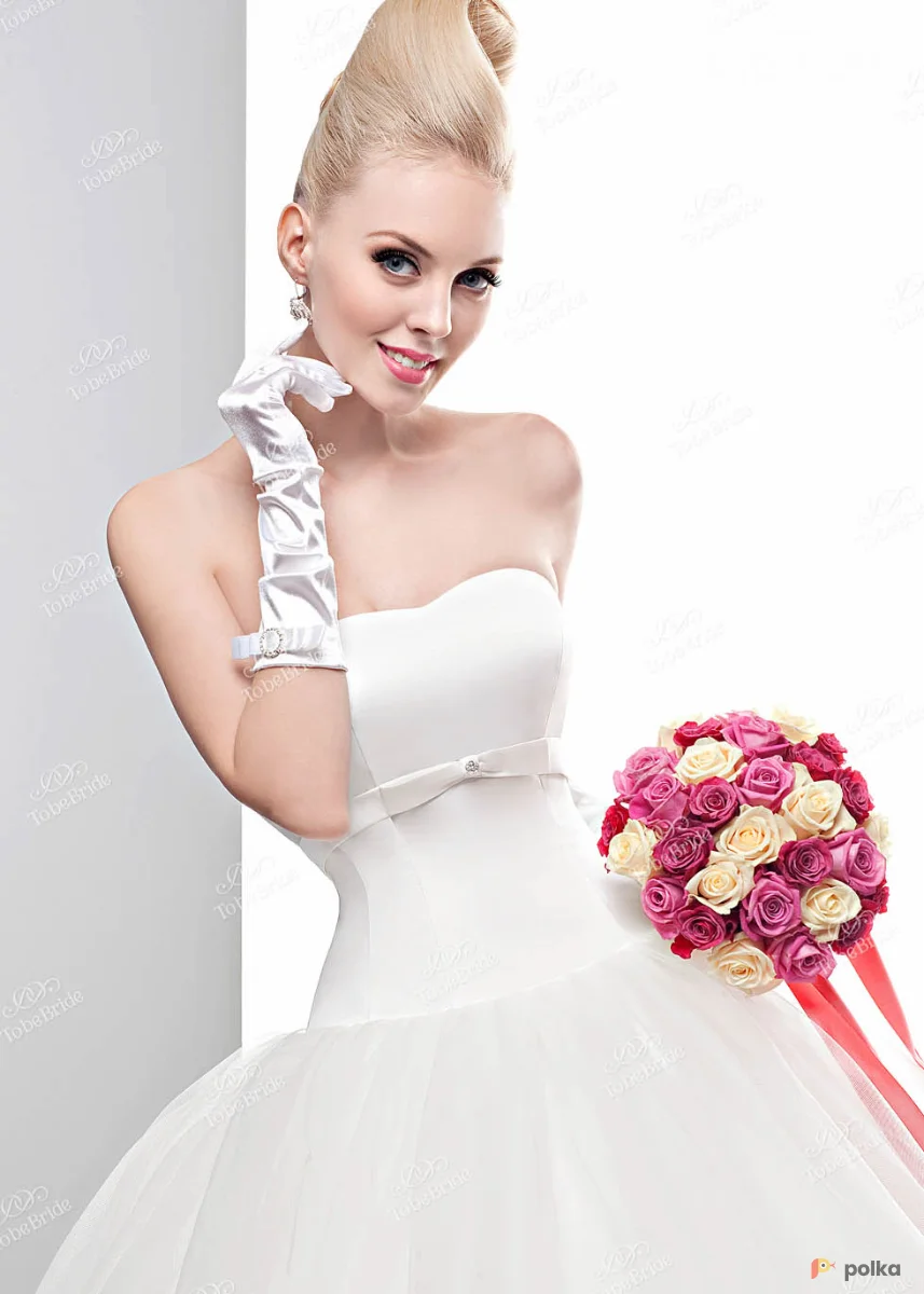 Возьмите Свадебное платье Bonita напрокат (Фото 1) в Москве