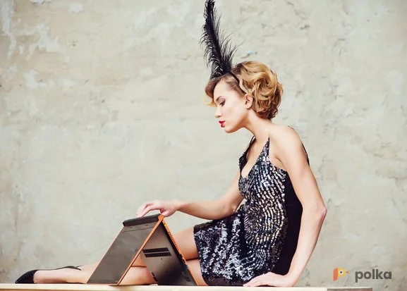 Возьмите Костюм для фотосессии: Платье расшитое спереди пайетками стального цвета напрокат (Фото 1) в Москве