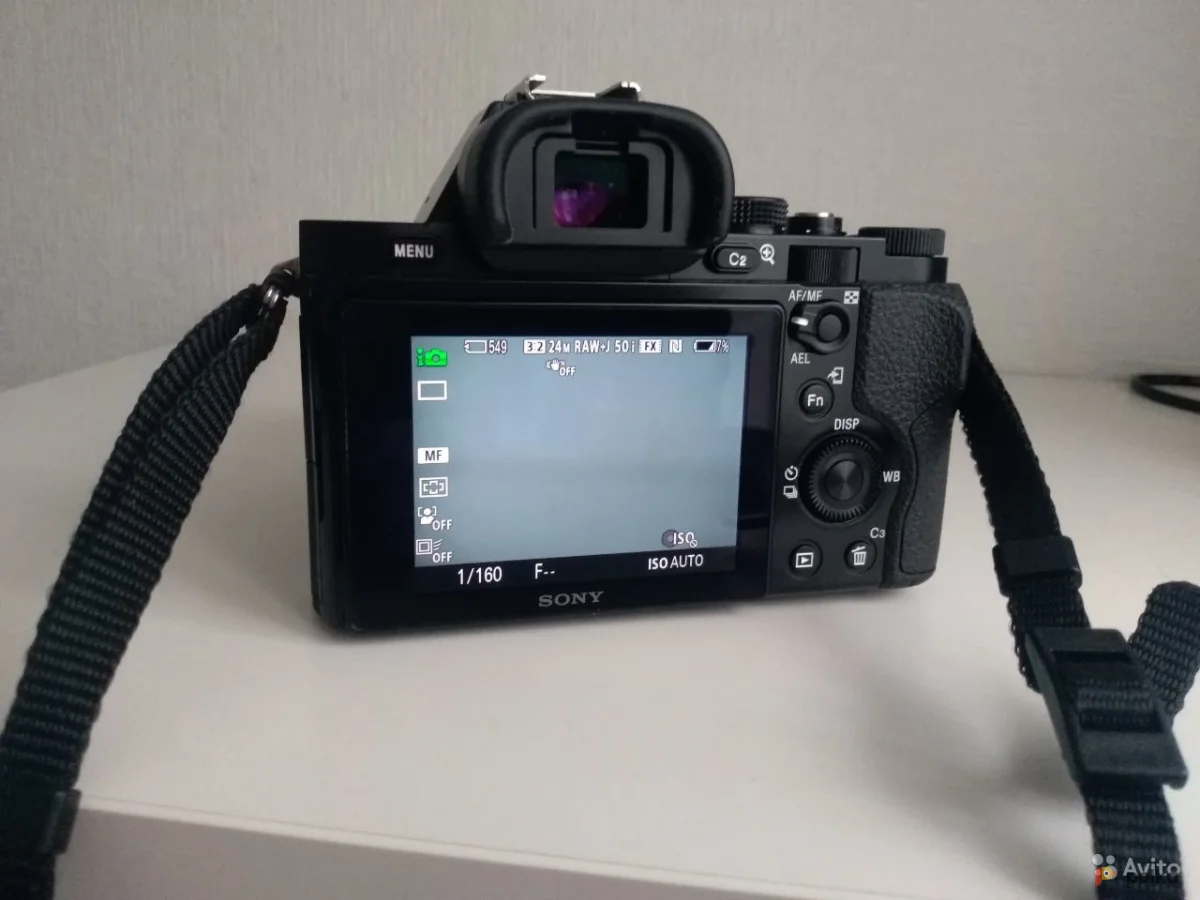 Возьмите Фотоаппарат Sony a7 + объектив Зенитар-М 1.7/50 напрокат (Фото 1) в Москве