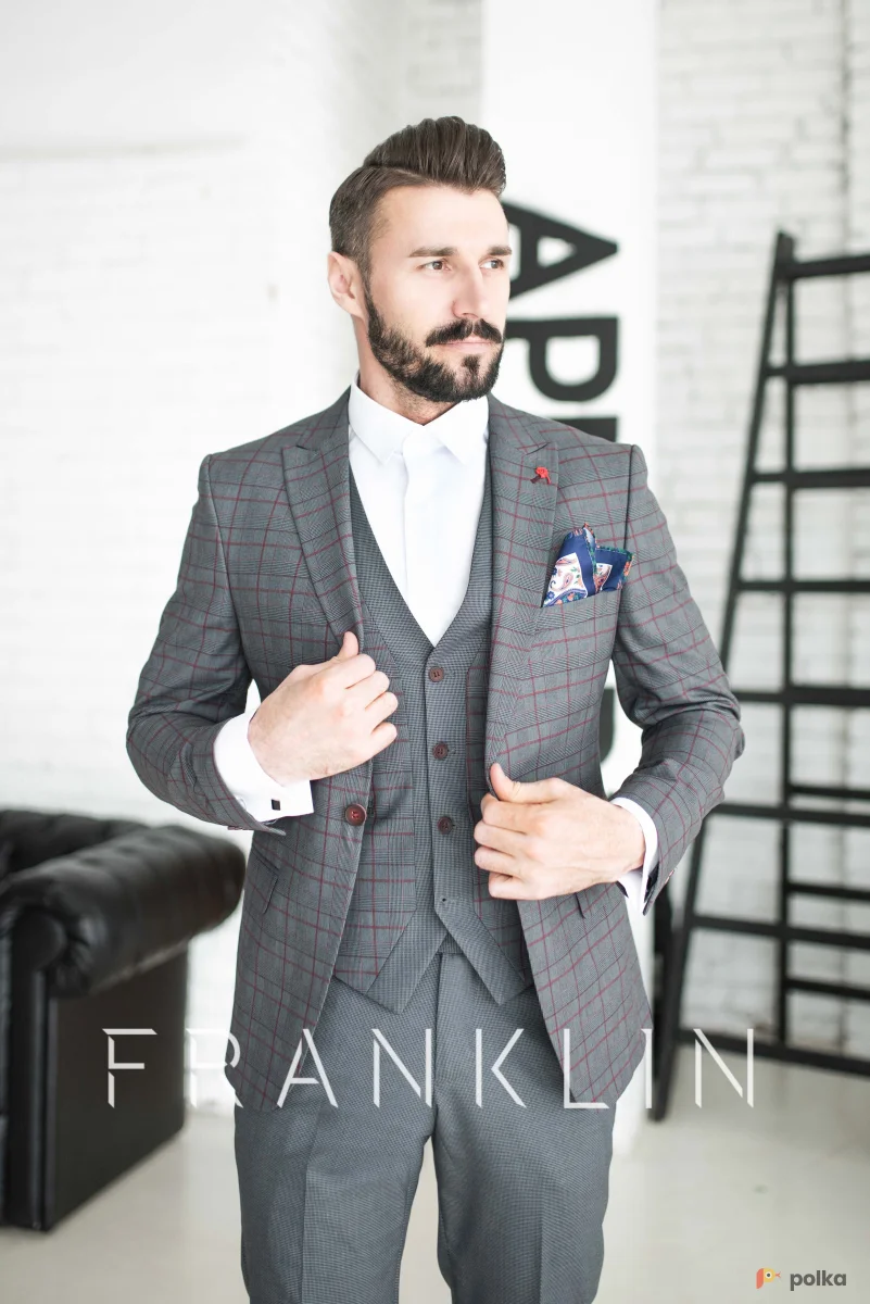 Возьмите Костюм тройка Gvent напрокат (Фото 1) в Москве