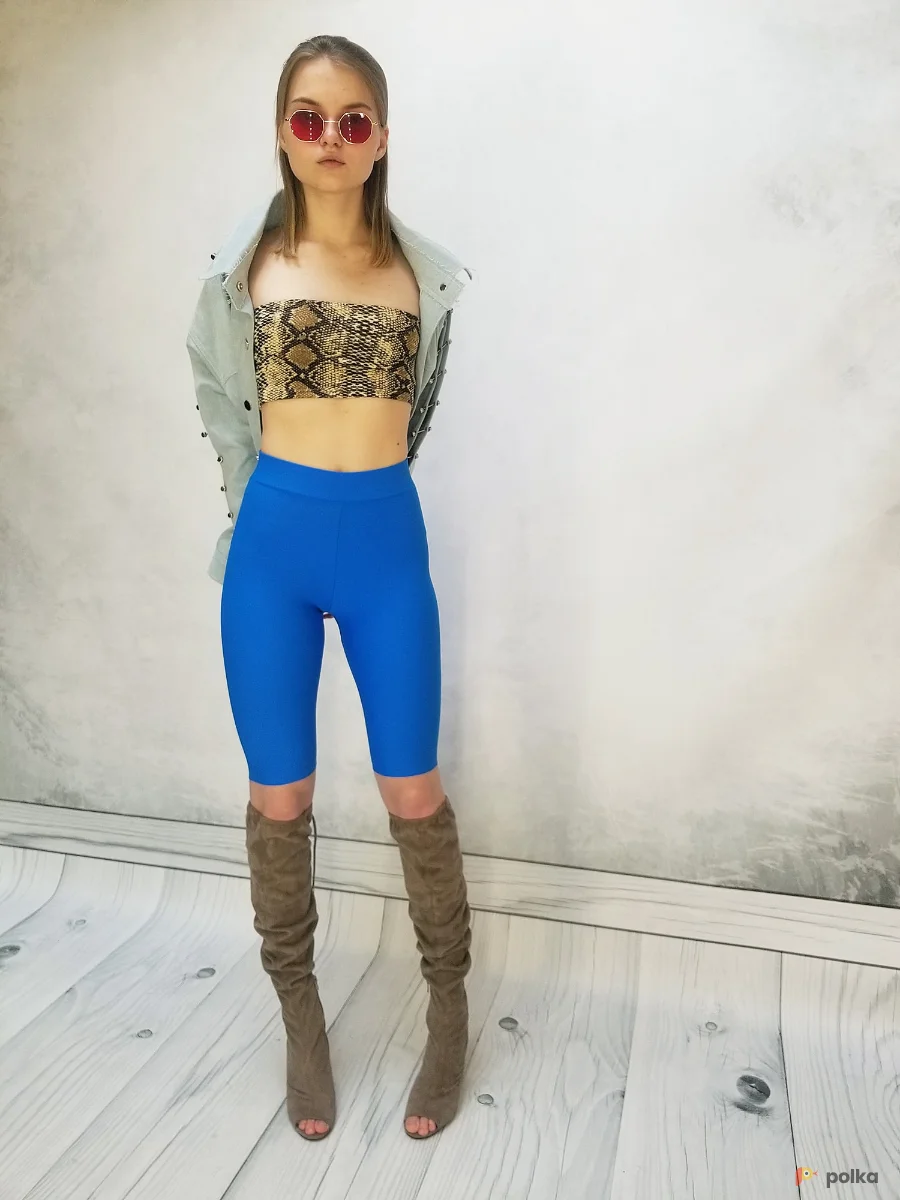 Возьмите Джинсовая куртка + топ + велосипедки напрокат (Фото 1) в Москве