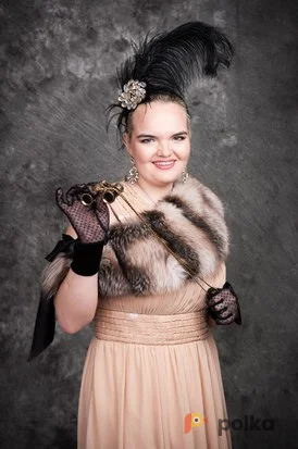 Возьмите Костюм для фотосессии: Бежевое платье с драпировкой.. Размеры 46, 48 напрокат (Фото 1) в Москве