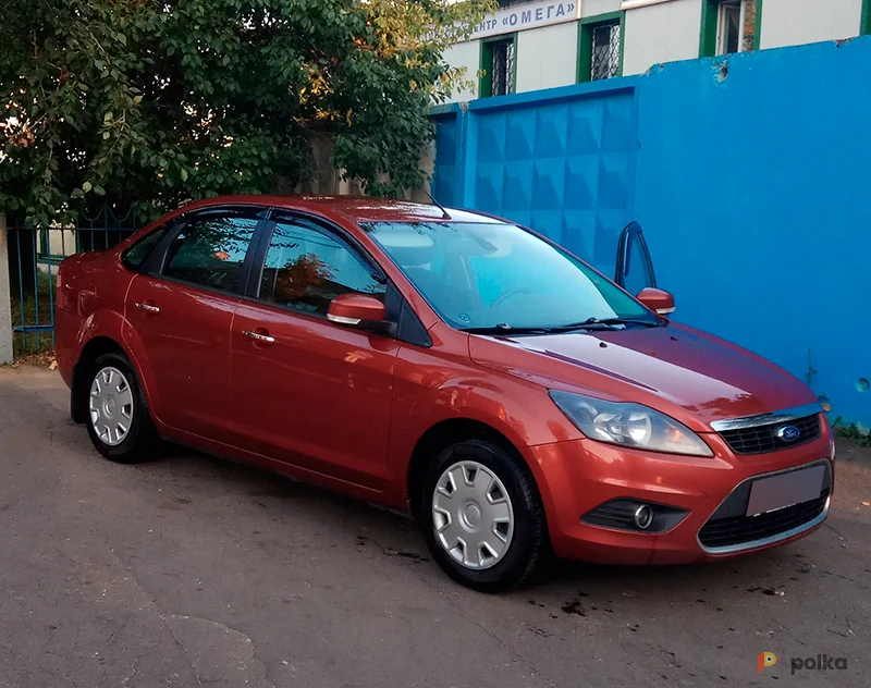 Возьмите Авто седан FORD FOCUS напрокат (Фото 1) в Москве
