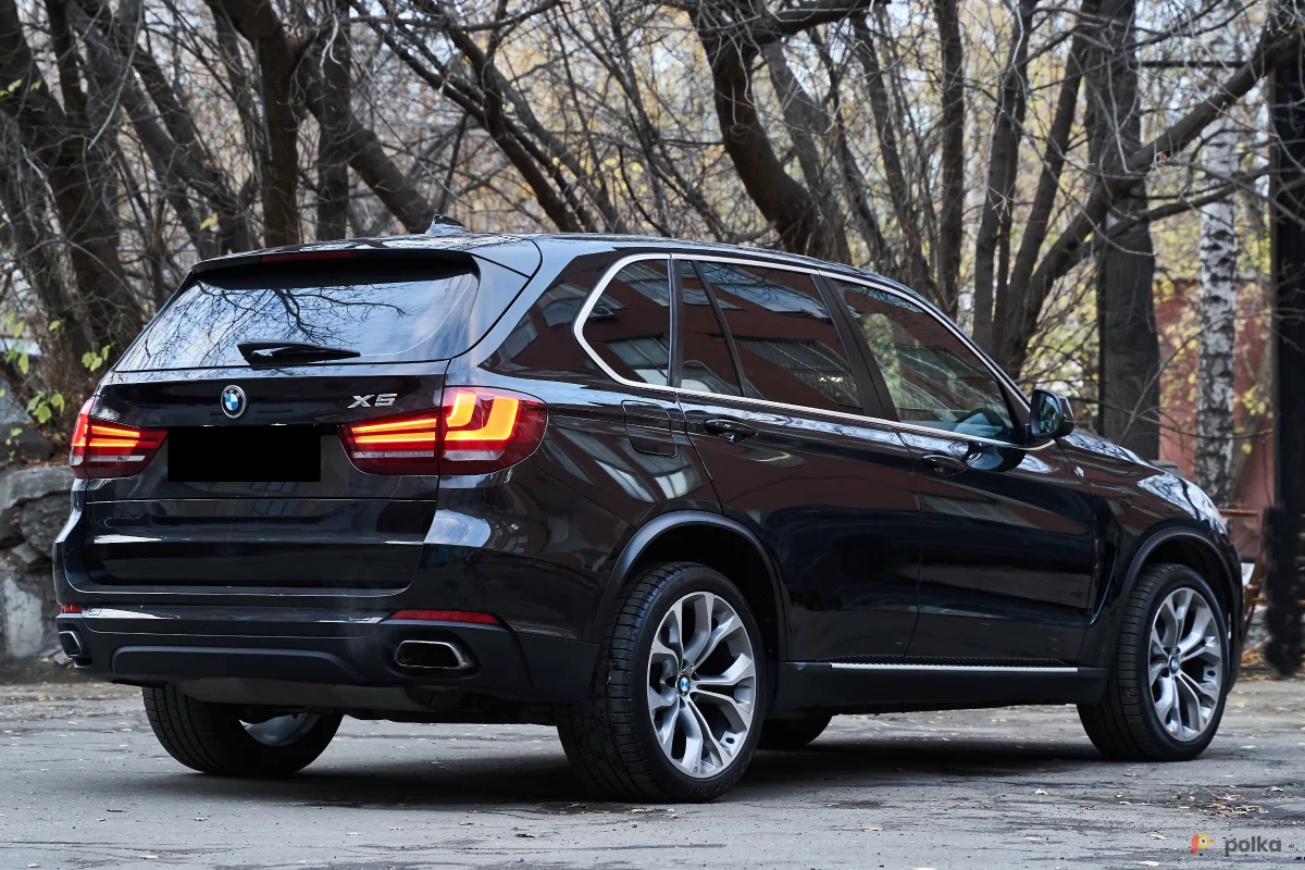 Возьмите BMW X5 без водителя напрокат (Фото 1) в Москве