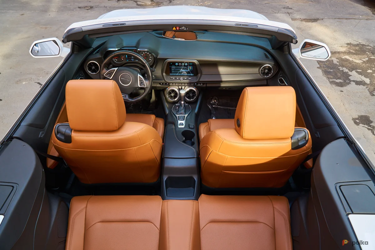 Возьмите Chevrolet Camaro cabrio напрокат (Фото 1) в Москве