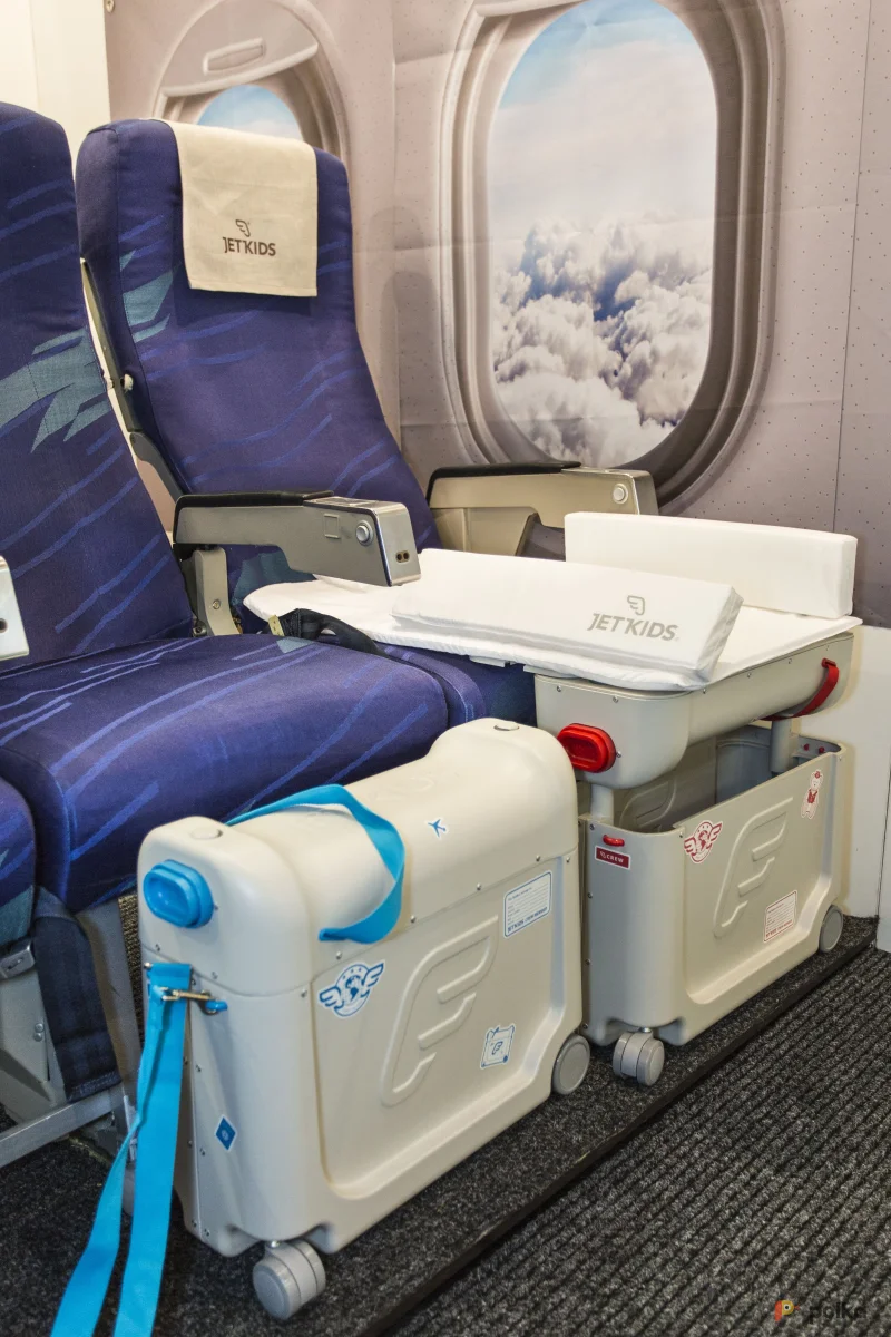 Возьмите Чемодан-кроватка для путешествий JetKids напрокат (Фото 1) в Москве