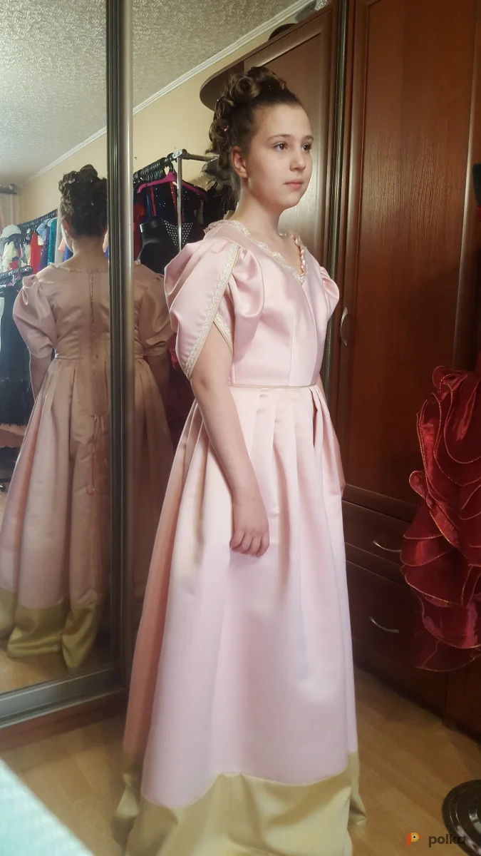 Возьмите Бальное платье р.44-46 напрокат (Фото 1) в Москве