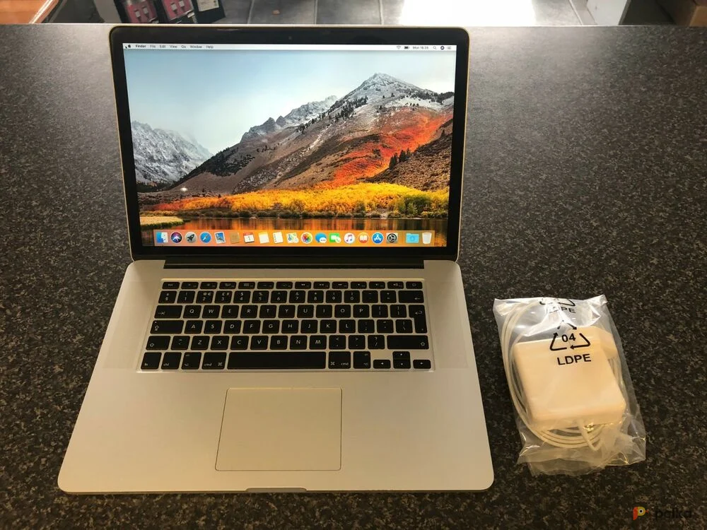Возьмите Ноутбук Apple MacBook Pro 15" (2015) Retina Display SSD 256 gb напрокат (Фото 1) в Москве