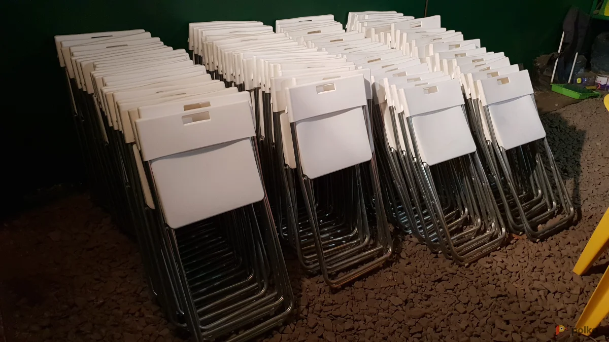 Возьмите 50 стульев  напрокат (Фото 1) в Москве